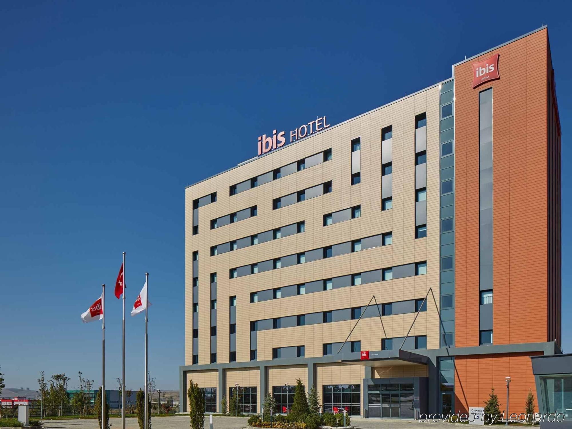 Ibis Airport Отель 3*