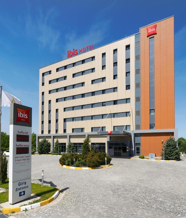 Hotel Ibis Airport